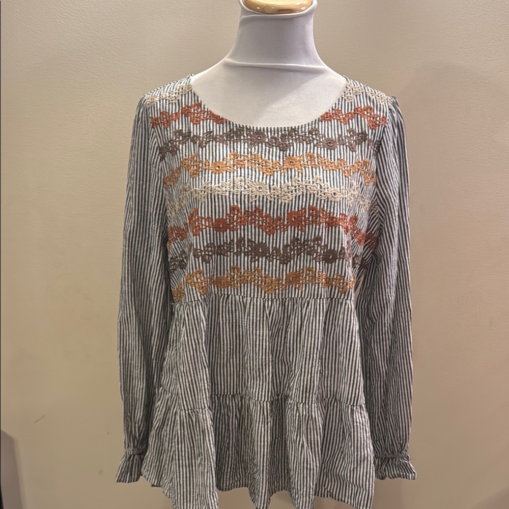 Savanna Jane Gray Smocked Tiered Tunic